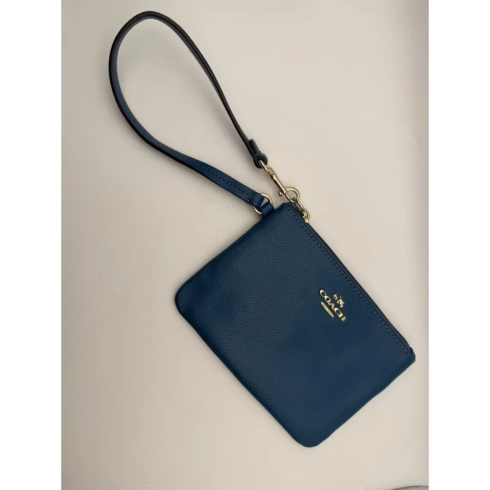 Coach Zip Wallet Wristlet Dark Teal  Corner Zip Wristlet Vintage Metal Logo